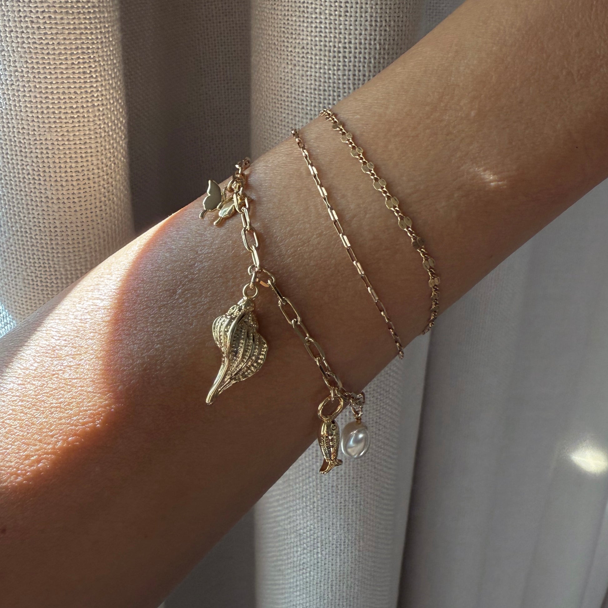 Shell Charm Bracelet