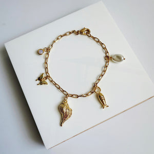 Shell Charm Bracelet