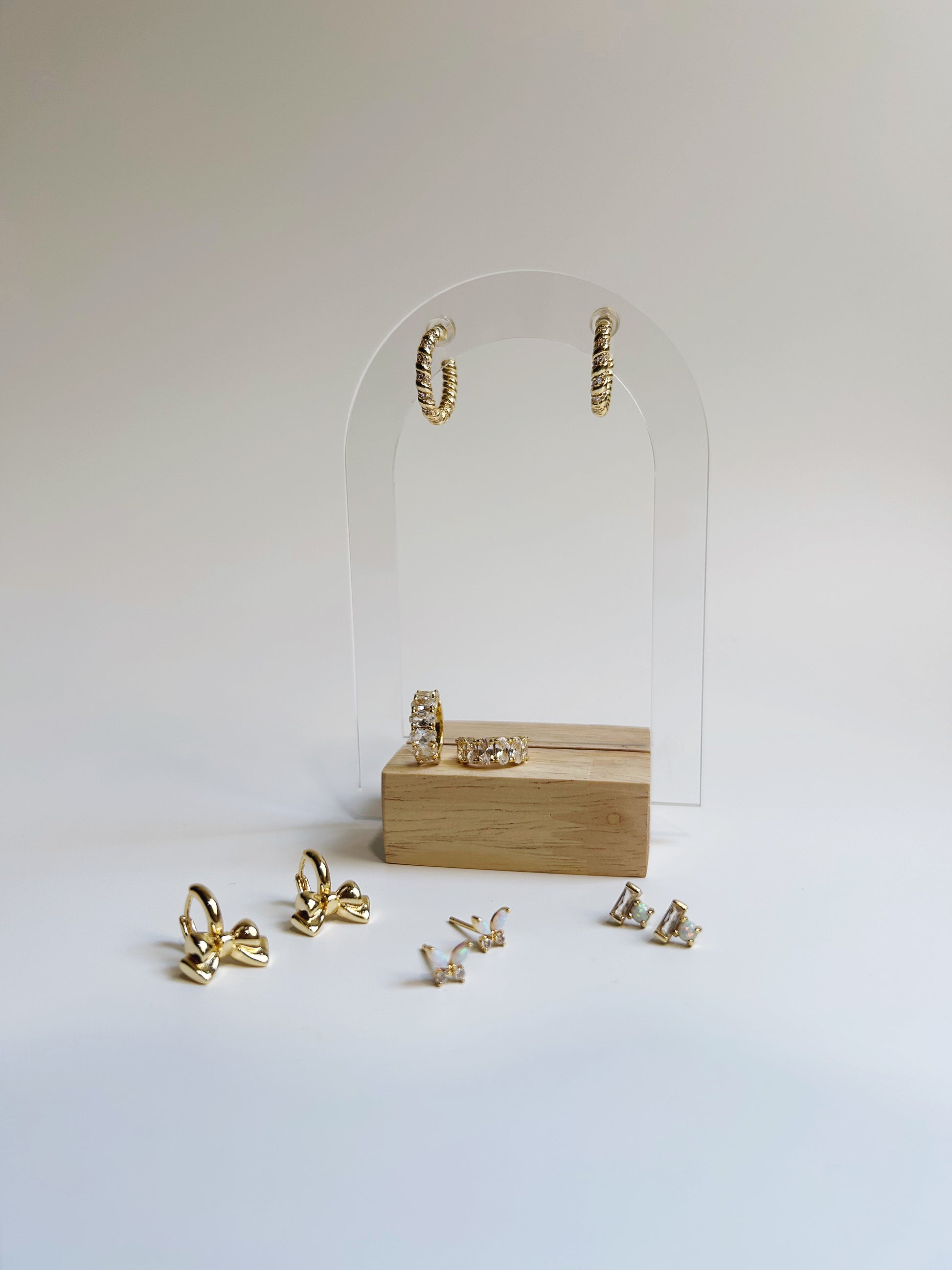 Gold Bow Huggies