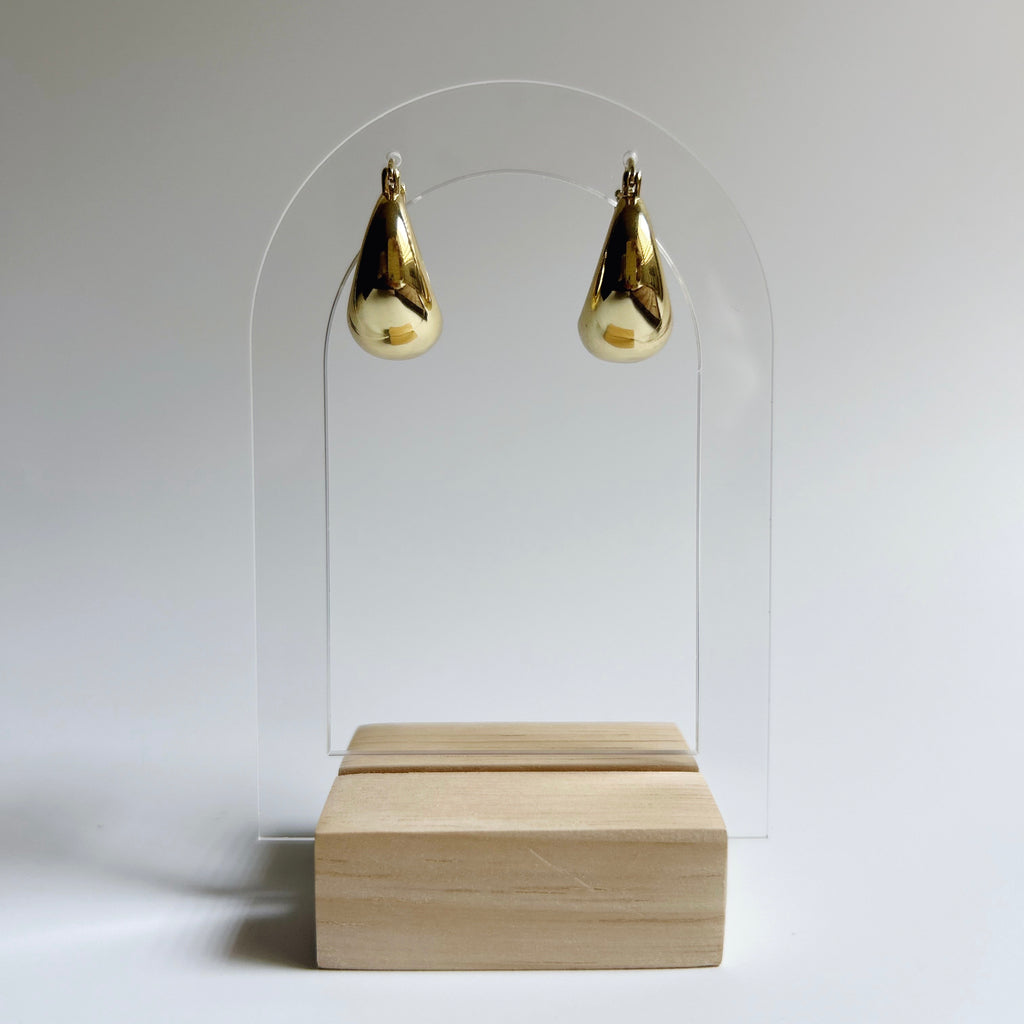 Medium Harlow Hoops