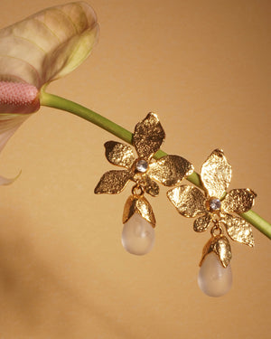 Vintage Roman Floral Statement Clip On Earrings